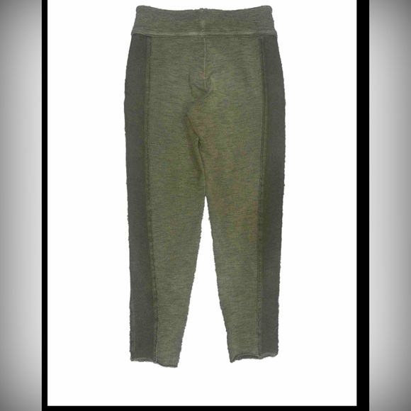 Free People FP Movement Jogger French Terry Crop Pants 2 Tones Olive Women Sz M - Picture 2 of 9